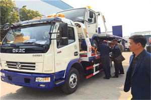 开原汽车道路救援拖车价格